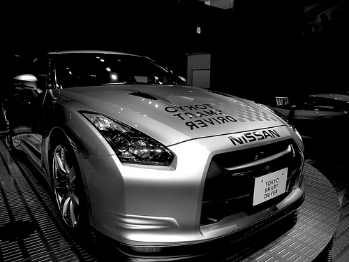 NISSAN GT-R B&W